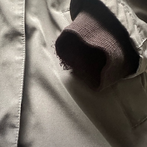 Canada Goose Women's Gray Ski Jacket with Fur Hood - Picture 7 of 16